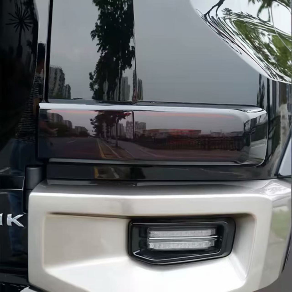 Blackened Taillight Cover - Tank 700 | غطاء مصابيح خلفية