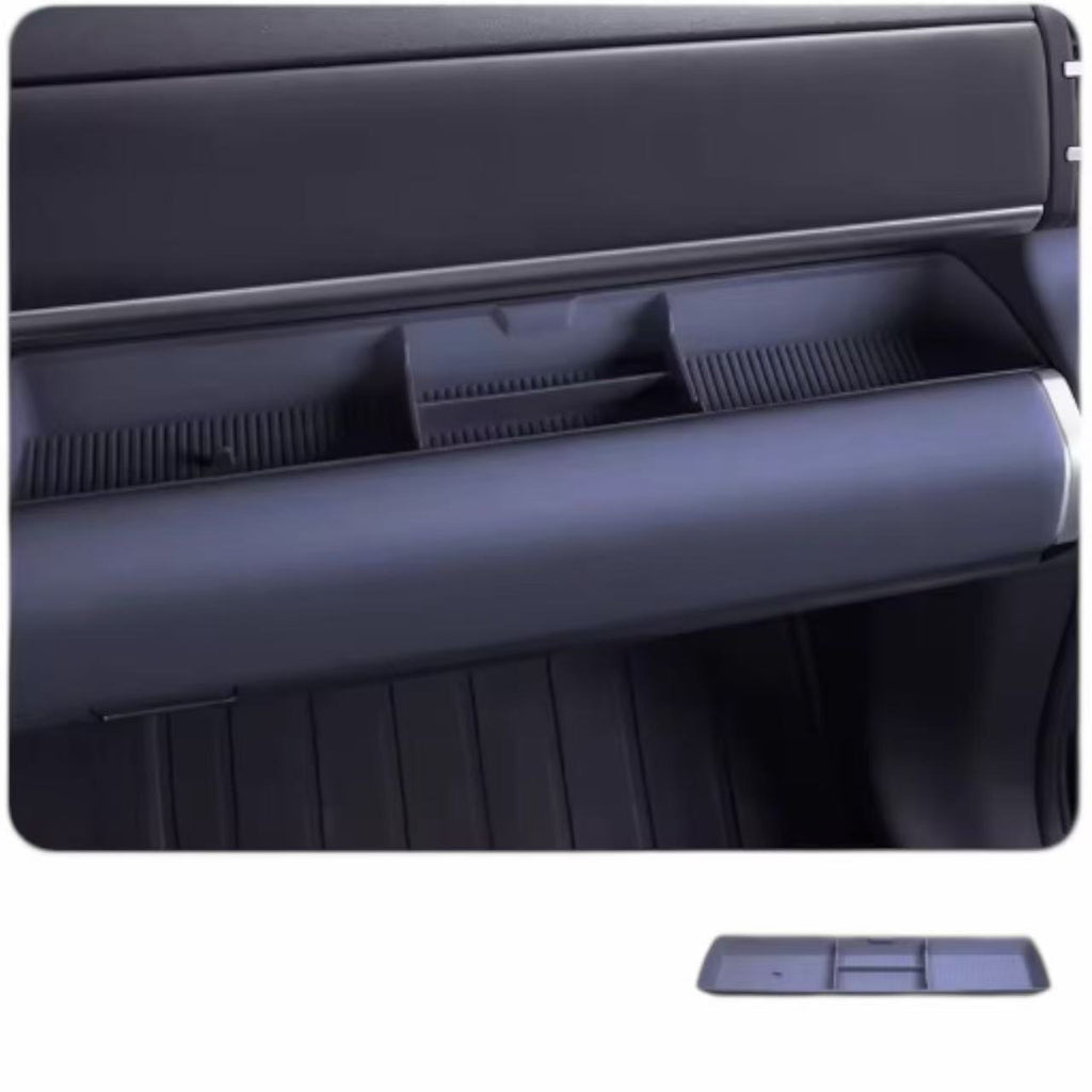 Front Passenger Storage Box - Leopard 7 | صندوق تخزين الراكب
