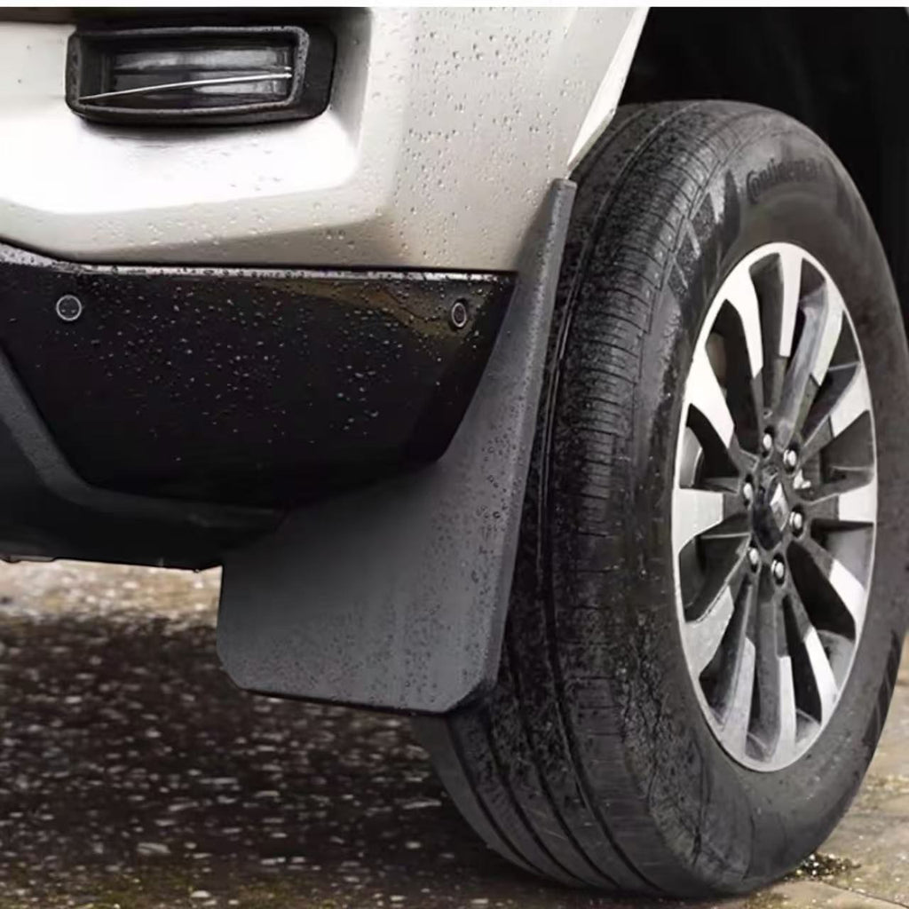 Mud Flaps Set - Tank 700 | نسافات واقي الطين