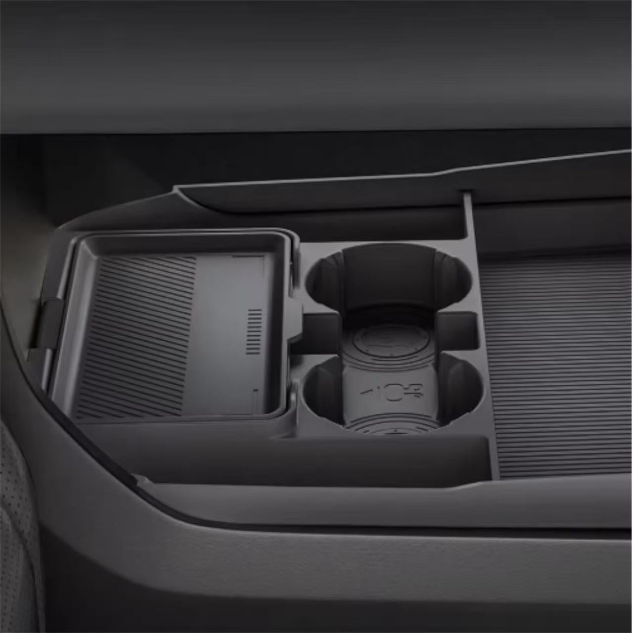 Double-Layer Storage Box - Jetour G700 | صندوق تخزين مزدوج