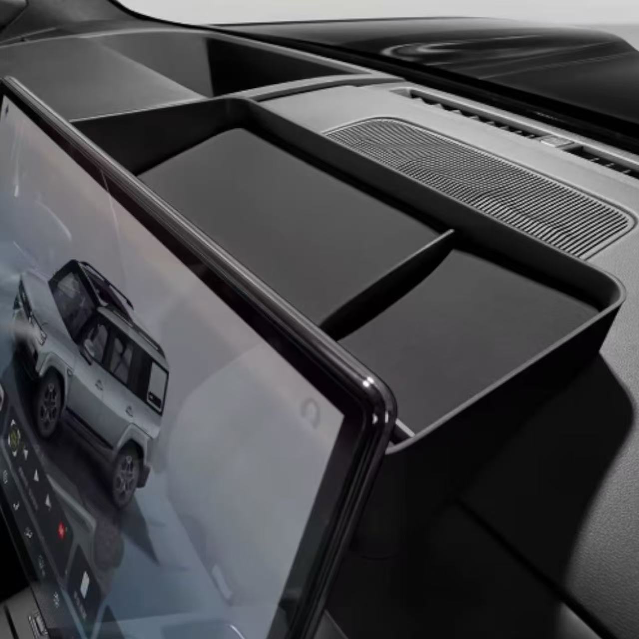 Screen Rear Storage Box - Leopard 7 | صندوق تخزين خلف الشاشة