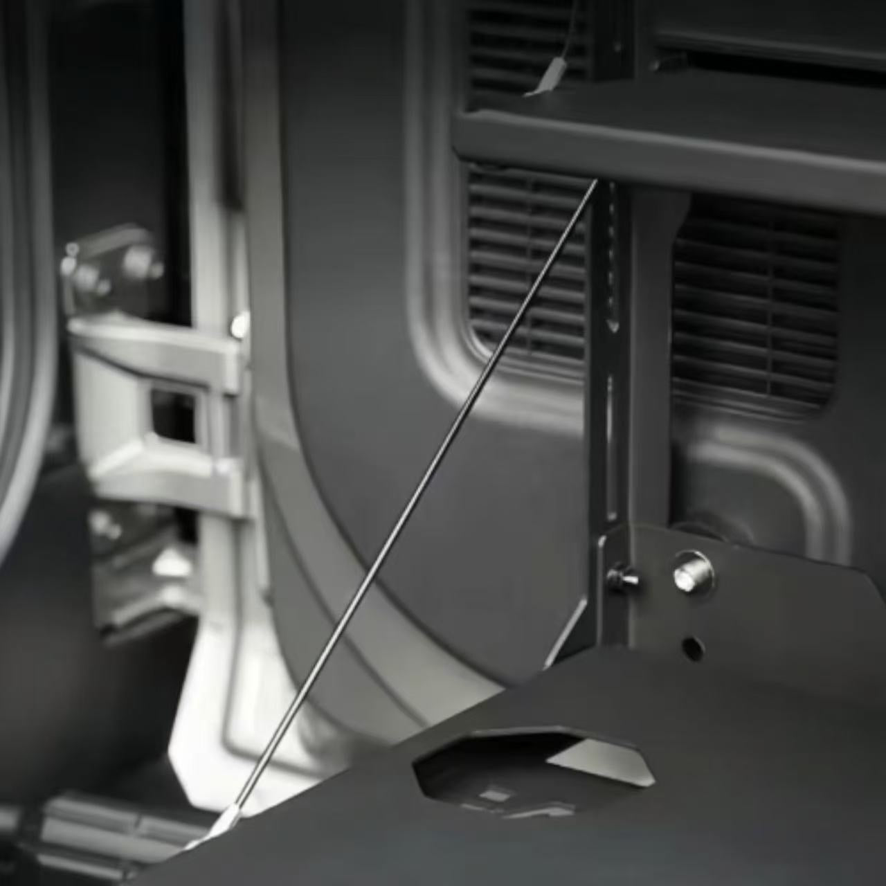 Foldable Tailgate Table - Jetour G700 | طاولة خلفية قابلة للطي