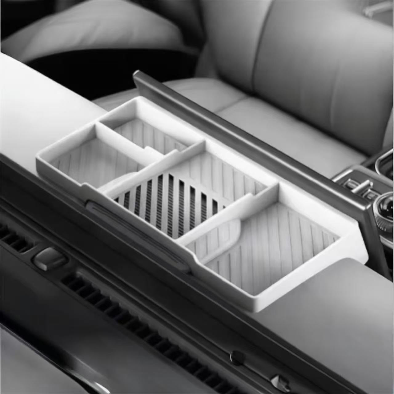 Center Console Storage Box - Jetour G700 | صندوق تخزين كونسول