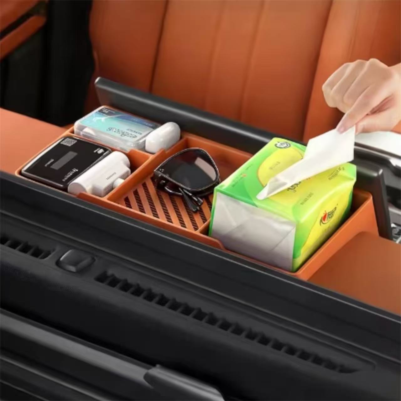 Center Console Storage Box - Jetour G700 | صندوق تخزين كونسول