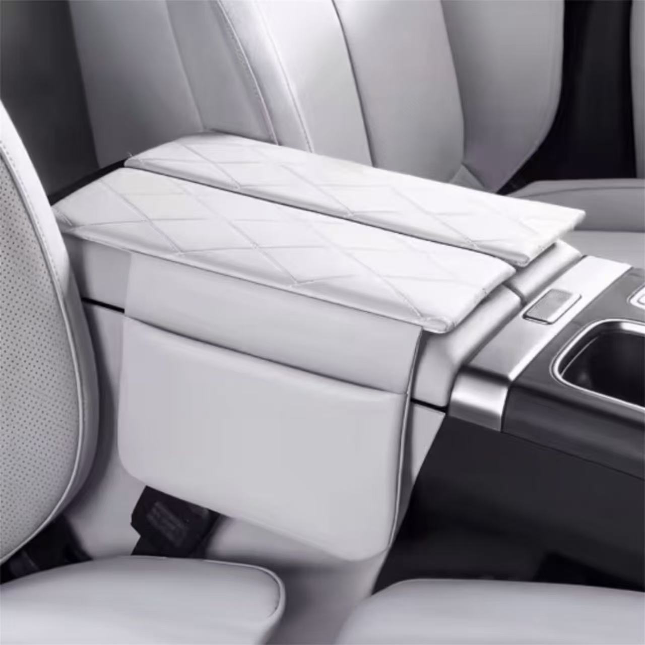 Armrest Leather Protector ICAR V27 | غطاء جلدي لمسند اليد